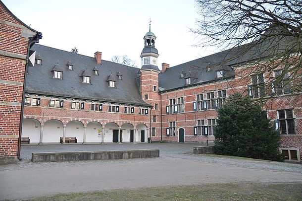 Schloss Reinbek, mit Haupteingang